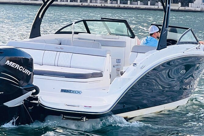 2-Hours Private Miami Boat Tour With Champagne - Where you start: getting from Miami streets to open water