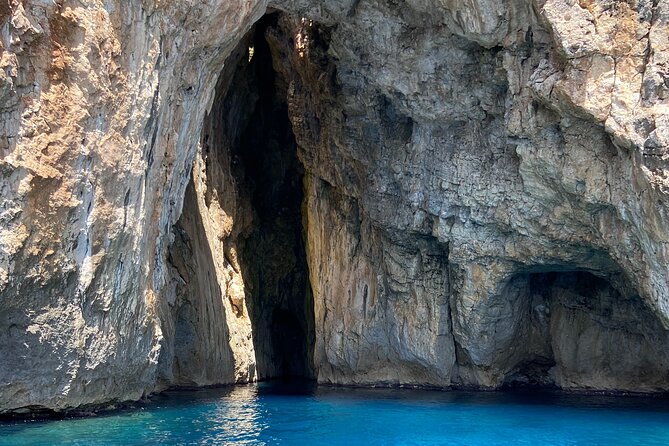 3-Hour Guided Boat Tour to the Caves in Santa Maria di Leuca - Key Highlights (Why This One Works)