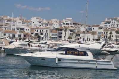 3 Hours Boat Tour along the Marbella Coast - The Puerto Banús vibe: leaving the marina and spotting mega-yachts
