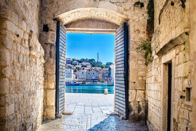 4-Island Split Boat Tour (Brač, Pakleni, Hvar, Šolta) - Timing and Group Size: The Secret Sauce for Avoiding a Rushed Day