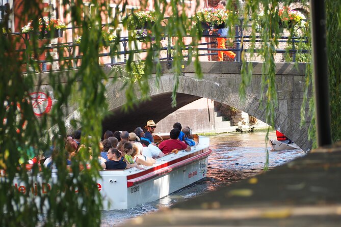 40-Minute Guided boat trip in medieval Ghent - Getting There at Korenlei 4a: The Easy Jetty Moment
