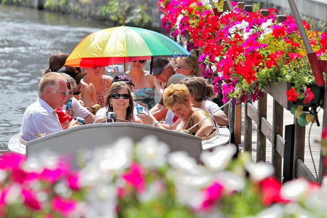 40-Minute Guided boat trip in medieval Ghent - Castle of the Counts of Flanders: Seeing Power Up Close