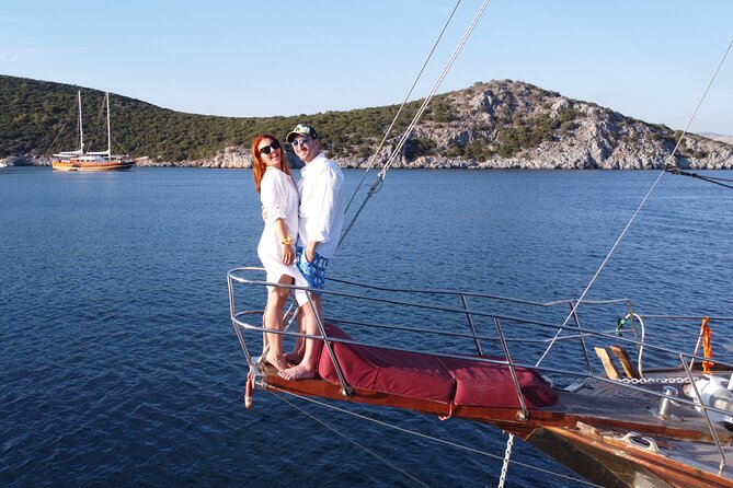 6 Hours Private Charter Boat Tour with Lunch in Bodrum - Price and meal math: what $407.56 per person covers