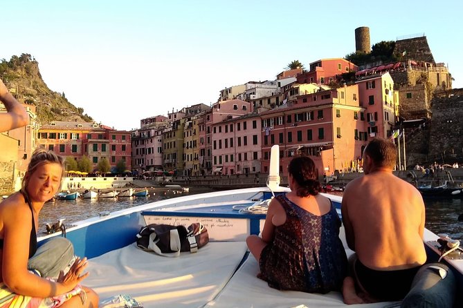Afternoon Boat Tour to Cinque Terre with brunch on board - Levanto start at La Pietra (under Villa Agnelli)