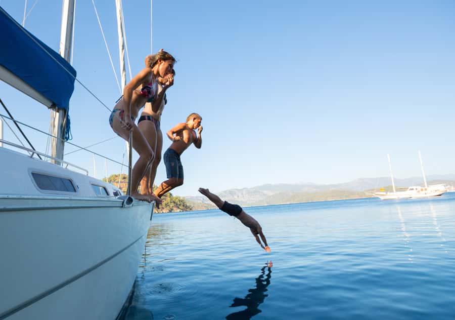 Agadir: Boat Trip with Fishing, Swimming, and BBQ Lunch - Agadir’s Atlantic Coast Cruise: Sun, Views, and Sea-Condition Reality