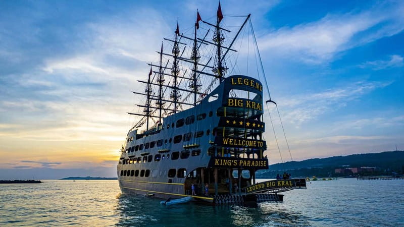 Alanya: All Inclusive Luxury Boat Trip & Free Time in Alanya - Sailing past three caves: Pirates’, Phosphorus, and Lover’s Cave