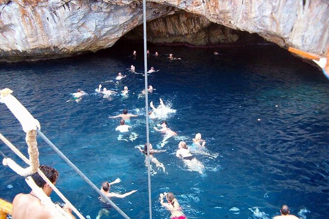 Alanya All Inclusive Pirate Boat Trip With Hotel Transfer - The Cruise and Swim Stops: Caves, Coves, and Real Time in the Water