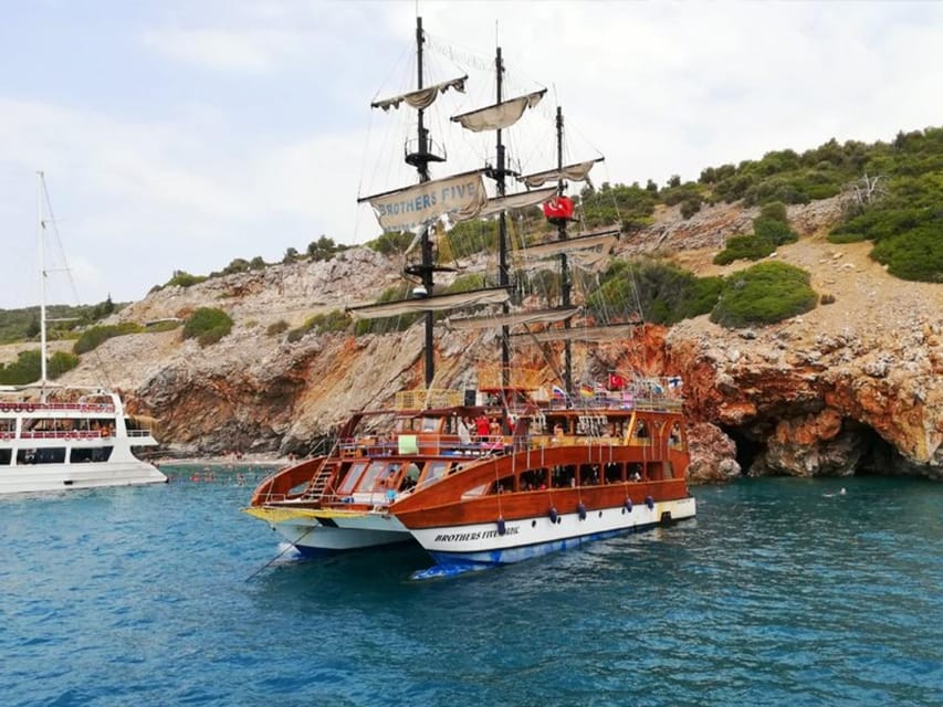 Alanya: Catamaran Boat Tour with Snorkeling with Lunch - Lunch on Board: Simple, Filling, and Convenient
