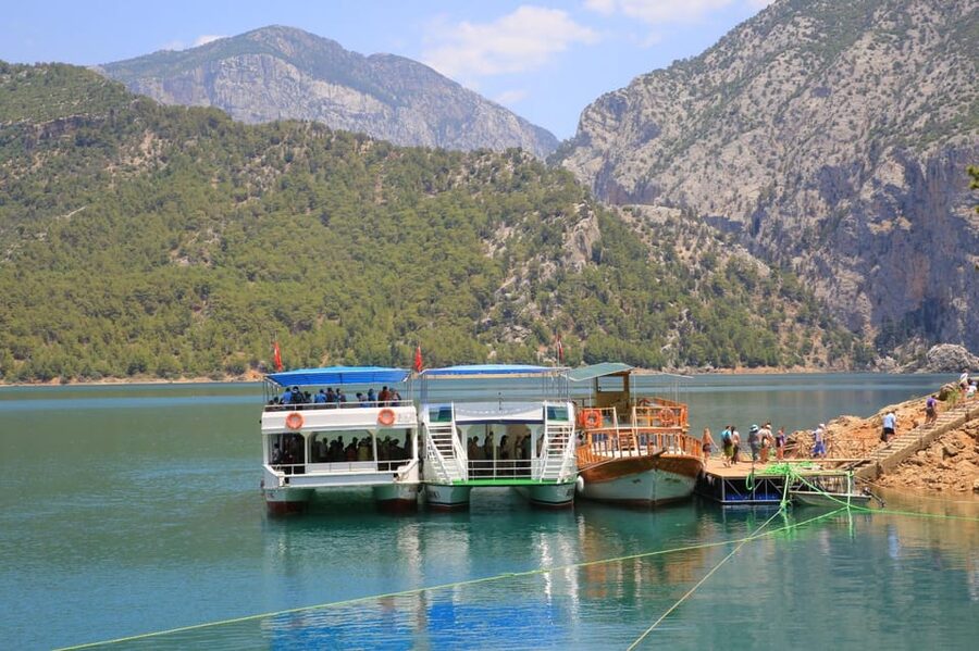 Alanya: Green Canyon Boat Trip with Lunch and Hotel Pickup - Pickup, timing, and the return ride: what to watch for