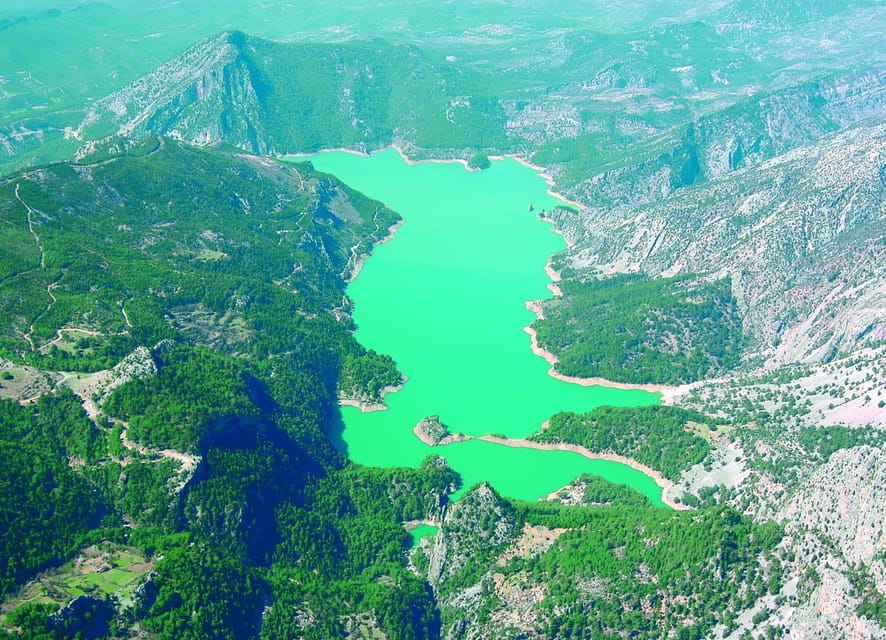 Alanya: Green Canyon Boat Trip with Lunch and Hotel Pickup - Lakeside lunch: what’s included and how to make it taste better