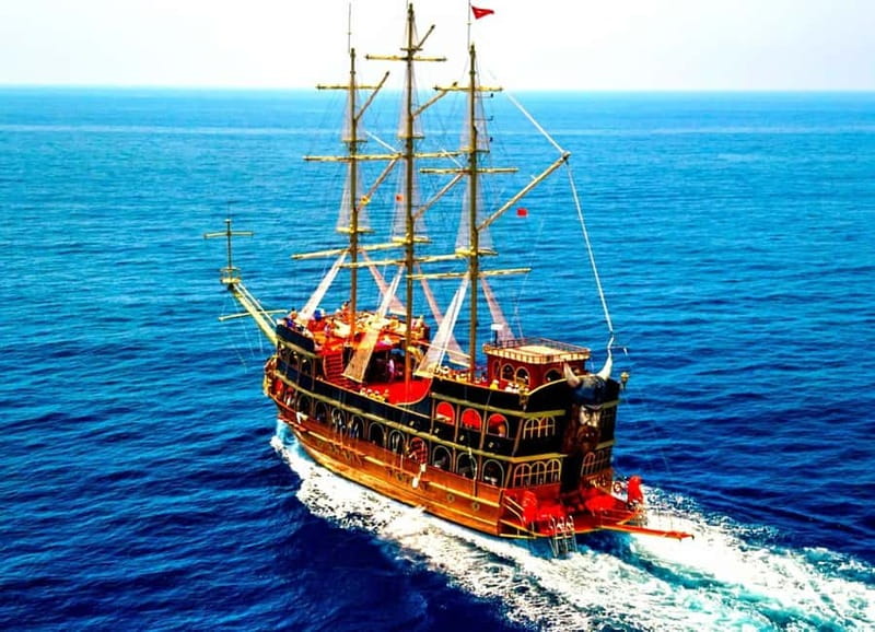 Alanya: Pirate Boat Tour with Food and Drinks - Cruising Alanya’s coast: what you see while you’re on the water