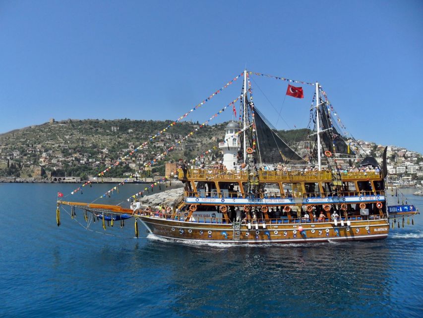 Alanya: Pirate Boat Tour with Unlimited Soft Drinks & Lunch - Getting There: Pickup, Transfer, and Where You’ll Actually Meet the Bus