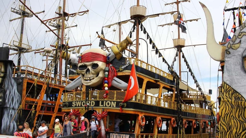 Alanya: Pirate Boat Trip with Lunch and Drinks - Onboard vibe: music, foam party, and what the crew tends to do well