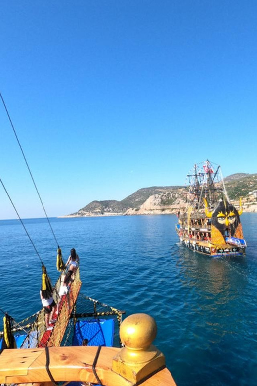 Alanya: Pirates Boat Trip with Lunch and Hotel Pickup - Key highlights to look for