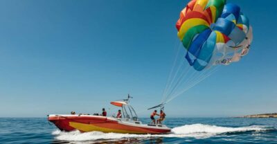Albufeira: Parasailing Boat Trip - Momentos Dinâmicos at Albufeira Marina: Meeting, Timing, and Getting Ready