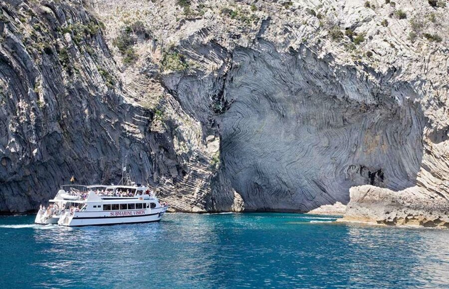 Alcudia: Boat Trip to Coll Baix - The full itinerary, stop by stop (and what each one feels like)