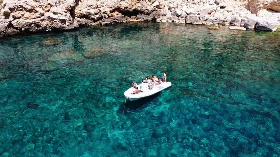 Alghero: Boat Tour with Snorkeling in Porto Conte - Foradada island and the Palombi cave: the stop that sticks