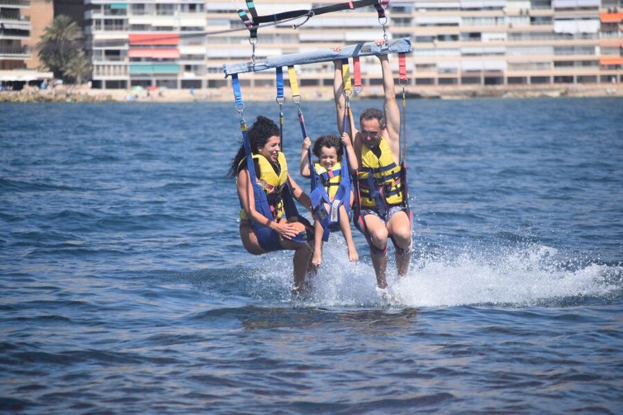 Alicante: Boat Trip and Parasailing Experience with Drink - Practical Tips So Your Day Stays Smooth