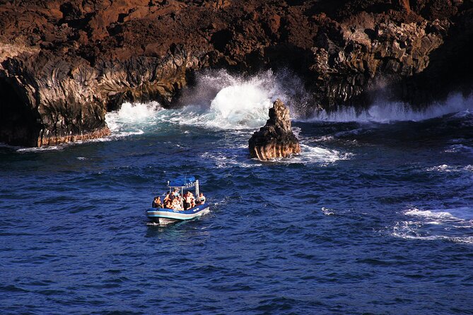 All-Inclusive 5.5 hr La Perouse Bay & Molokini Sea Cave Boat Tour - The Big Idea: Sea Caves + Molokini Snorkeling in One South Maui Morning