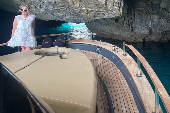 All-Inclusive Capri Boat Tour with City Visit from Positano - The Capri Portion: 4 Hours to Eat, Shop, and Decide