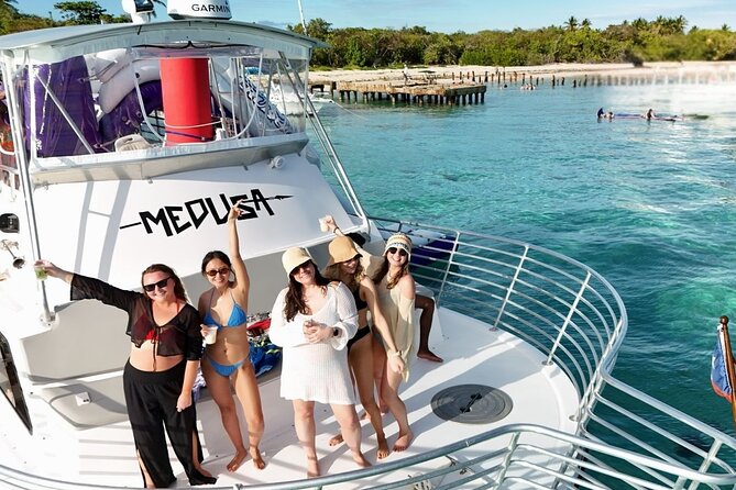 All Inclusive Snorkel and Slide Boat Tour: Icacos or Vieques - What to Bring (and What to Leave Behind)
