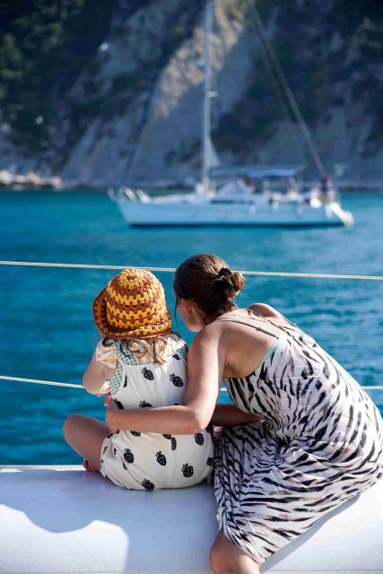 Altea: Beaches and Coves Boat Trip with Lunch - From Puerto Altea: Morning Views That Start the Day Easy