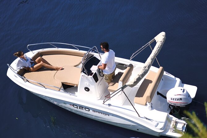 Amalfi Coast Private Boat Tour - Lunch on the coast: you get choices, not just an included sandwich
