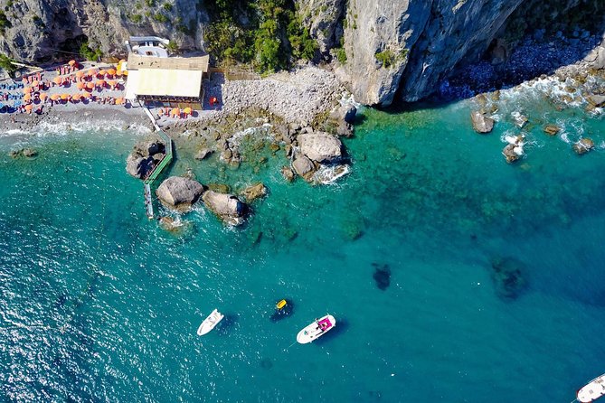 Amalfi Coast Private Boat Tour from Positano, Praiano or Amalfi - Amalfi for About an Hour: streets, Duomo Ravello views, and seafood timing