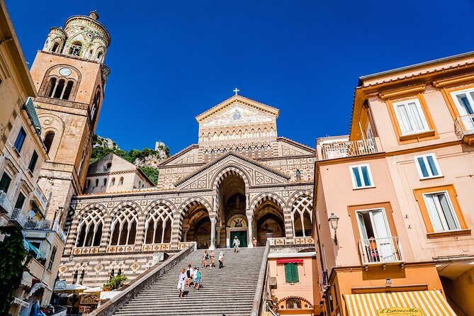 Amalfi Coast Private Boat Tour from Sorrento, Positano or Naples - Li Galli Islets: Sirens, Legend, and a Quick Coast Snapshot