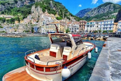 Amalfi & Positano Boat Experience with Free Time & Transfer - Sailing the Amalfi Coast Route: Punta Campanella and the Protected Waters