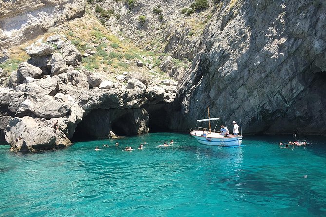 Amalfi to Capri Private Boat Tour - Lunch on your terms: how you use shore time without losing the sea magic