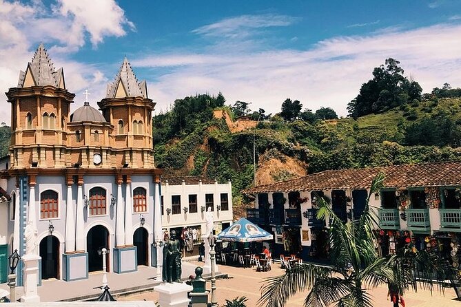 Amazing Private Guatape Tour + Boat Ride + Helicopter & Rock - Logistics That Actually Affect Your Day