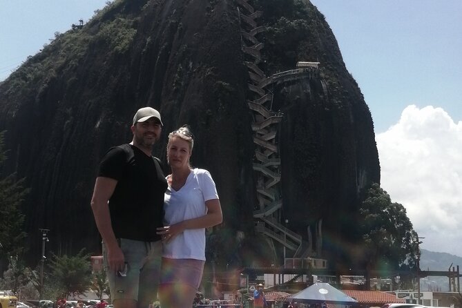 Amazing Private Guatape Tour + Boat Ride + Helicopter & Rock - Replica del Viejo Peñol: A Quick Cultural Break at 20 Minutes