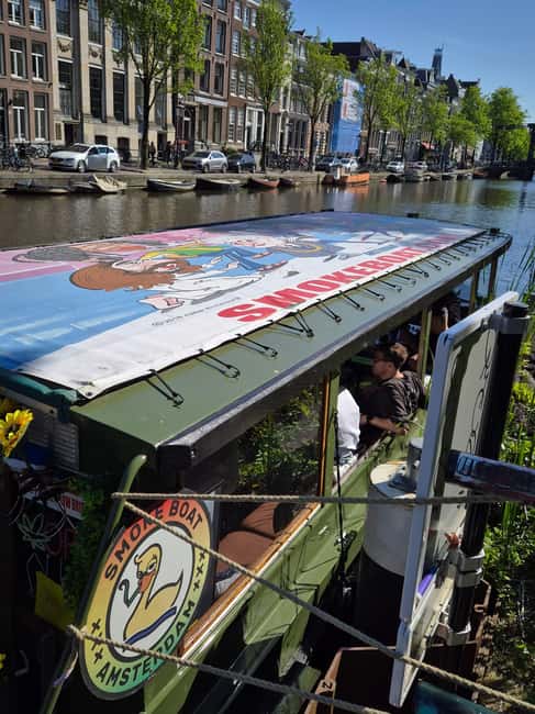 Amsterdam: 420 Smoke-Friendly Boat Tour - 420 Smoke-Friendly Boat Tour in Amsterdam: what you’re really buying