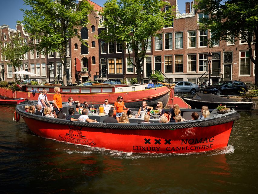 Amsterdam: Canal Belt Private Beer Boat Tour - English Guidance: Getting Meaning Without a Lecture