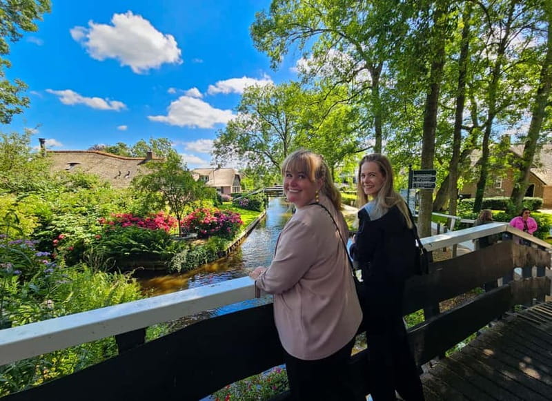 Amsterdam: Live GuideD Giethoorn Boat Tour & Cheese Platter - Cheese Platter on the Water: A Small Luxury That Adds Up