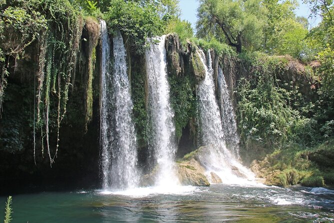 Antalya City Tour with Cable Car and Waterfalls - Kaleiçi Old Town: Hadrian’s Gate, Yivli Minaret, and the maze streets