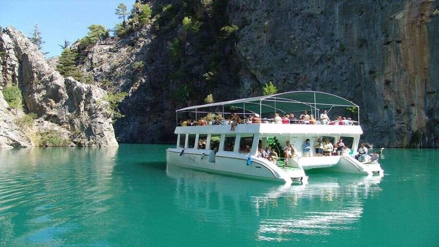 Antalya: Green Canyon Boat Trip with Lunch & Soft Drinks - The Manavgat Textile Outlet Stop: Souvenir Time, With a Reality Check