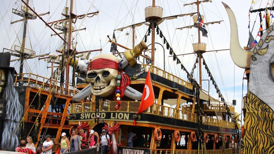 Antalya/Kemer: Pirate Party Boat Trip w/Lunch incl. Transfer - Practical tips for a smoother day on the water
