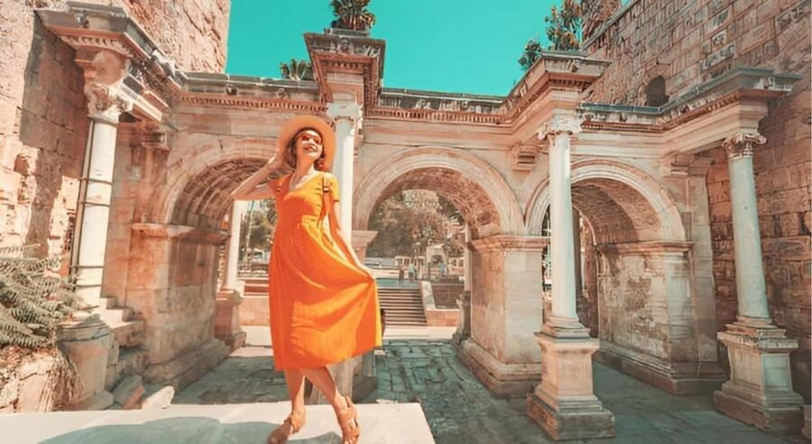 Antalya : Old City Tour w/Cable Car & Waterfalls & Boat Trip - Guides you might get: the difference between hearing facts and getting the story