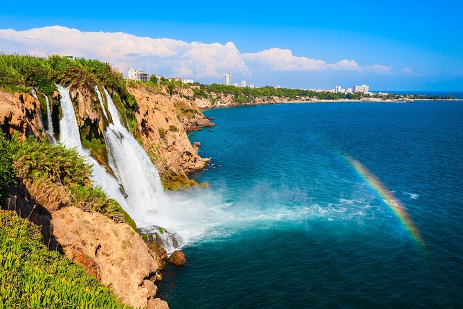 Antalya: Panoramic Bus with 1-Hour Boat trip incl. Lunch - Kaleiçi Old Town: Ottoman-Style Streets and Harbor Views
