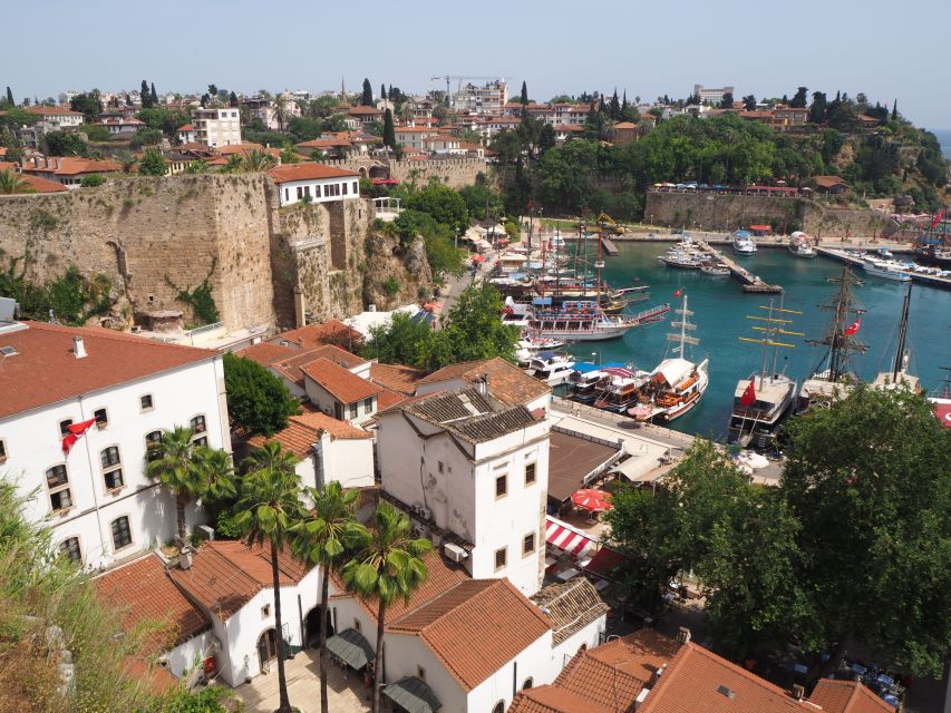 Antalya Private City Tour Waterfalls and Old Town Boat Tour - The 1-hour boat tour: a smart break from walking