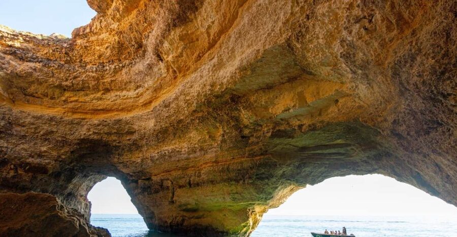 Armação de Pêra: Benagil Caves and Secret Beaches Boat Trip - Why a small-group Benagil boat beats the usual crowd lines