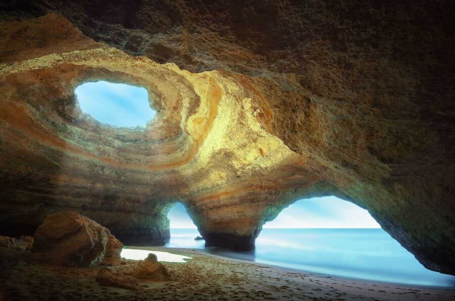Armação de Pêra: Guided Boat Tour of Benagil's 15 Best Caves - Benagil’s cave route in 90 minutes (1.5 hours)