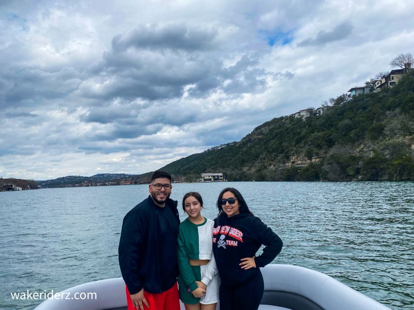 Austin: Lake Austin Scenic Guided Boat Tour - Full Sun Shade - Who This Tour Fits Best (and Who Should Rethink It)