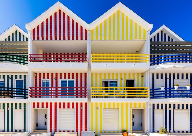 Aveiro and Costa Nova Half Day Tour from Porto with Boat Ride - Aveiro stop: quick history and the must-try sweet, Ovos Moles