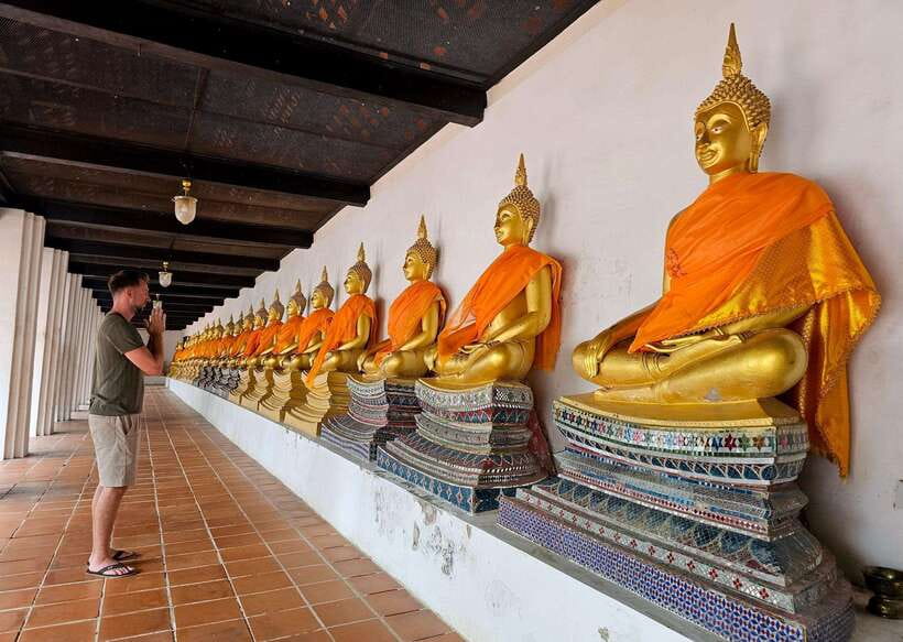 Ayutthaya: Private Boat Tour with Optional Temple Visits - The real charm: a private longtail boat through Ayutthaya