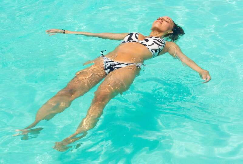 Bacalar: 3 Hour Boat Trip with Swimming & Drinks - Stromatolite Barrier and the science stop you’ll actually enjoy