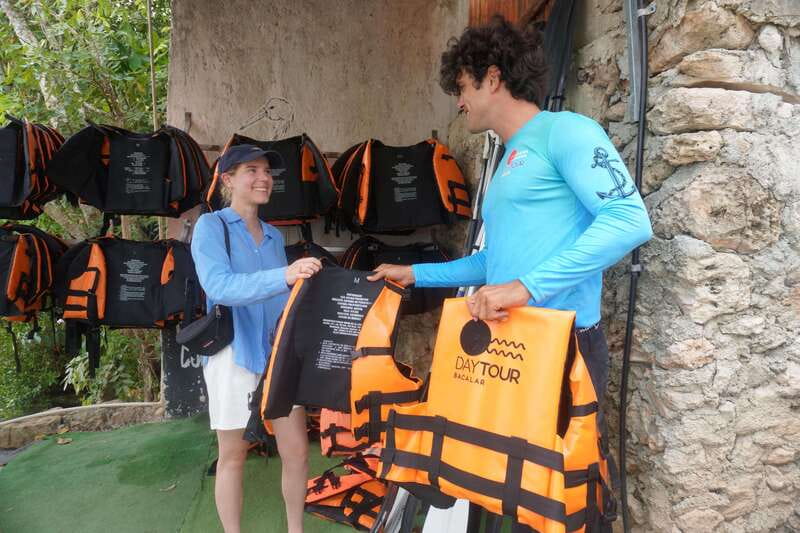 Bacalar: 3-hr Pontoon Boat Tour with Beach Club + Kayaks - Why This Bacalar Pontoon Tour Works So Well