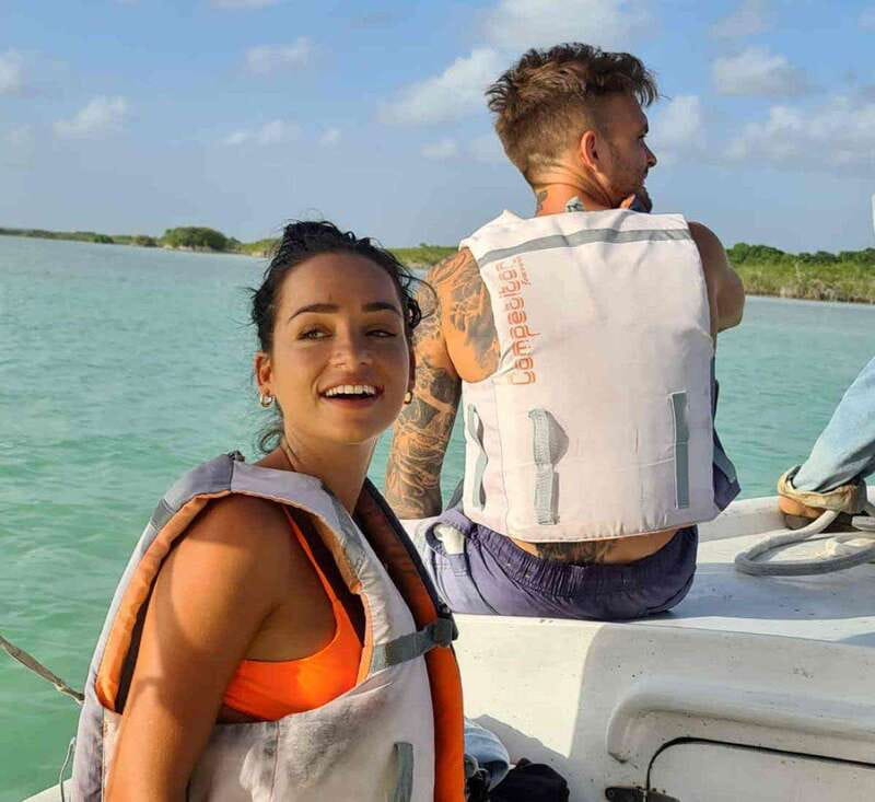 Bacalar: Magnificent Bacalar Lagoon Exclusive Boat Tour - Snorkeling time at Black, Emerald, and Cocalitos cenotes